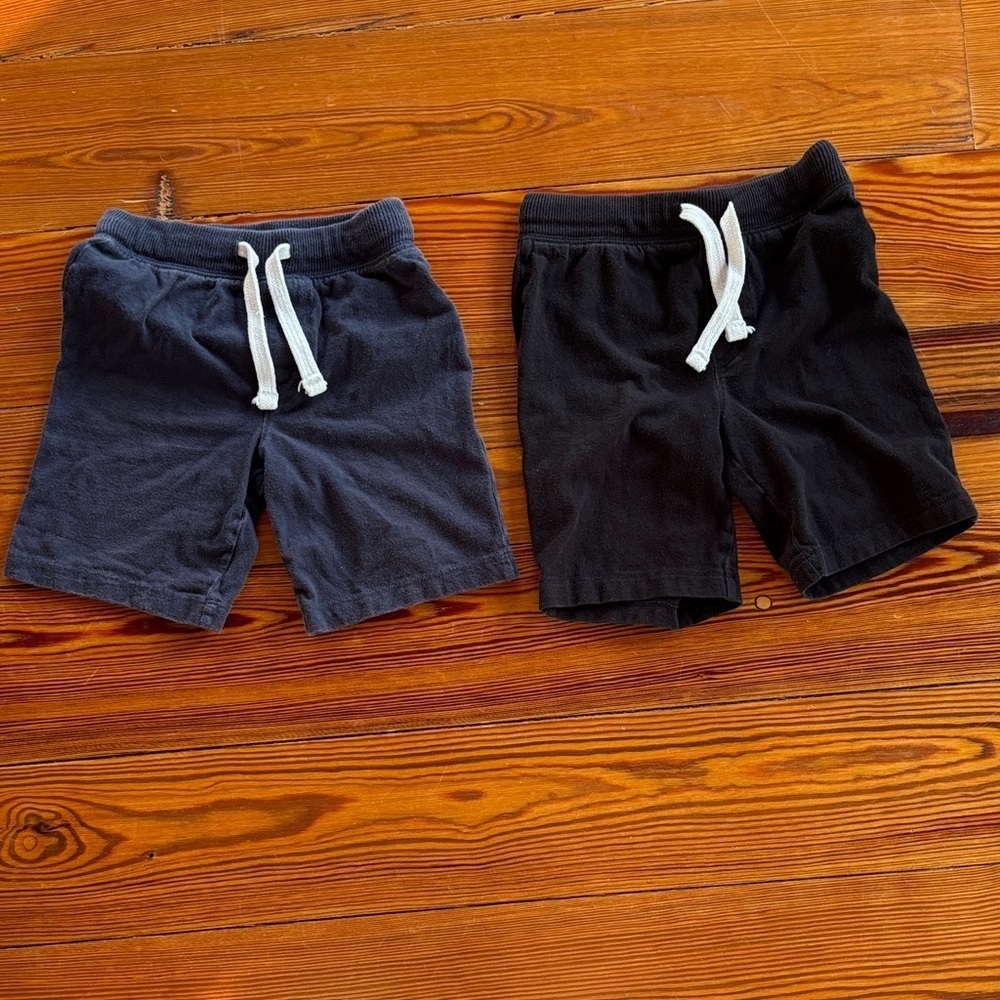 2 Boys Old Navy Cotton Knit Shorts Black and Navy Size 4T